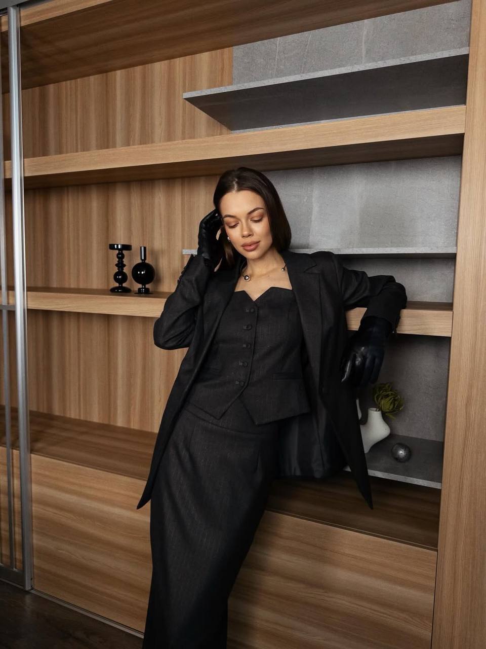 Женский костюм-тройка: