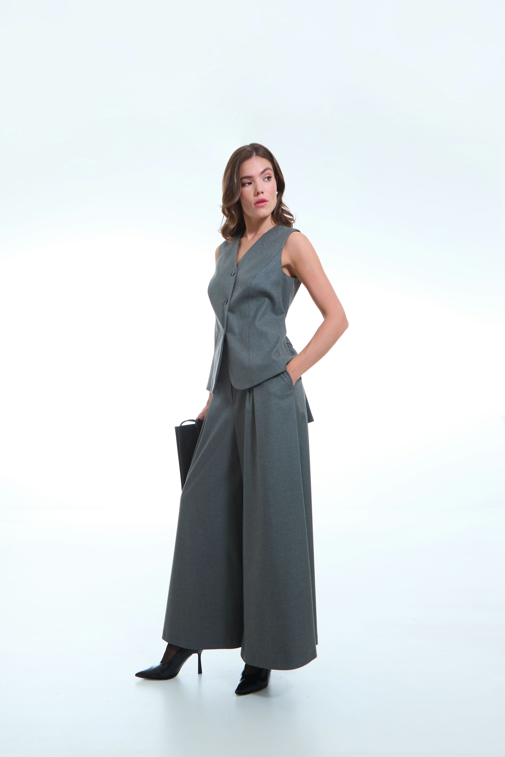 БРЮКИ ЖЕНСКИЕ (осенне-зимнего ассортимента) 3К-1601