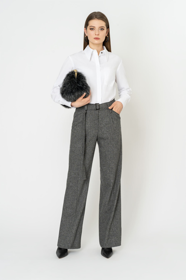 Женские брюки: актуальные модели 2021 года