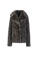 ПАЛЬТО ЖЕНСКОЕ ИЗ ИСКУССТВЕННОГО МЕХА 9-1647 . Фото 1.