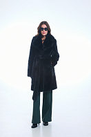 ПАЛЬТО ЖЕНСКОЕ ИЗ ИСКУССТВЕННОГО МЕХА 9-1980 . Фото 1.